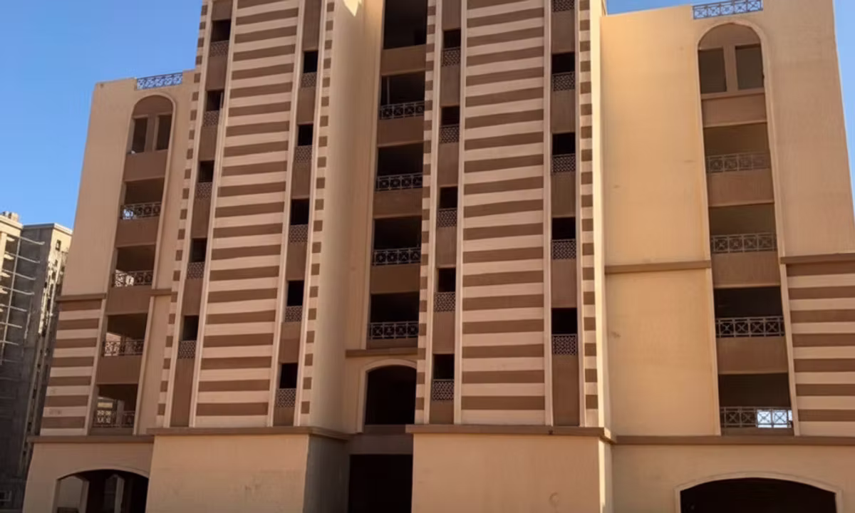 Residential Apartment Buildings, R1