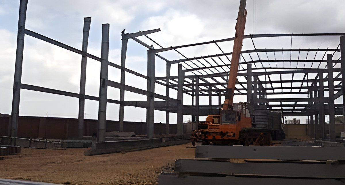EMC 8 steel structure erection